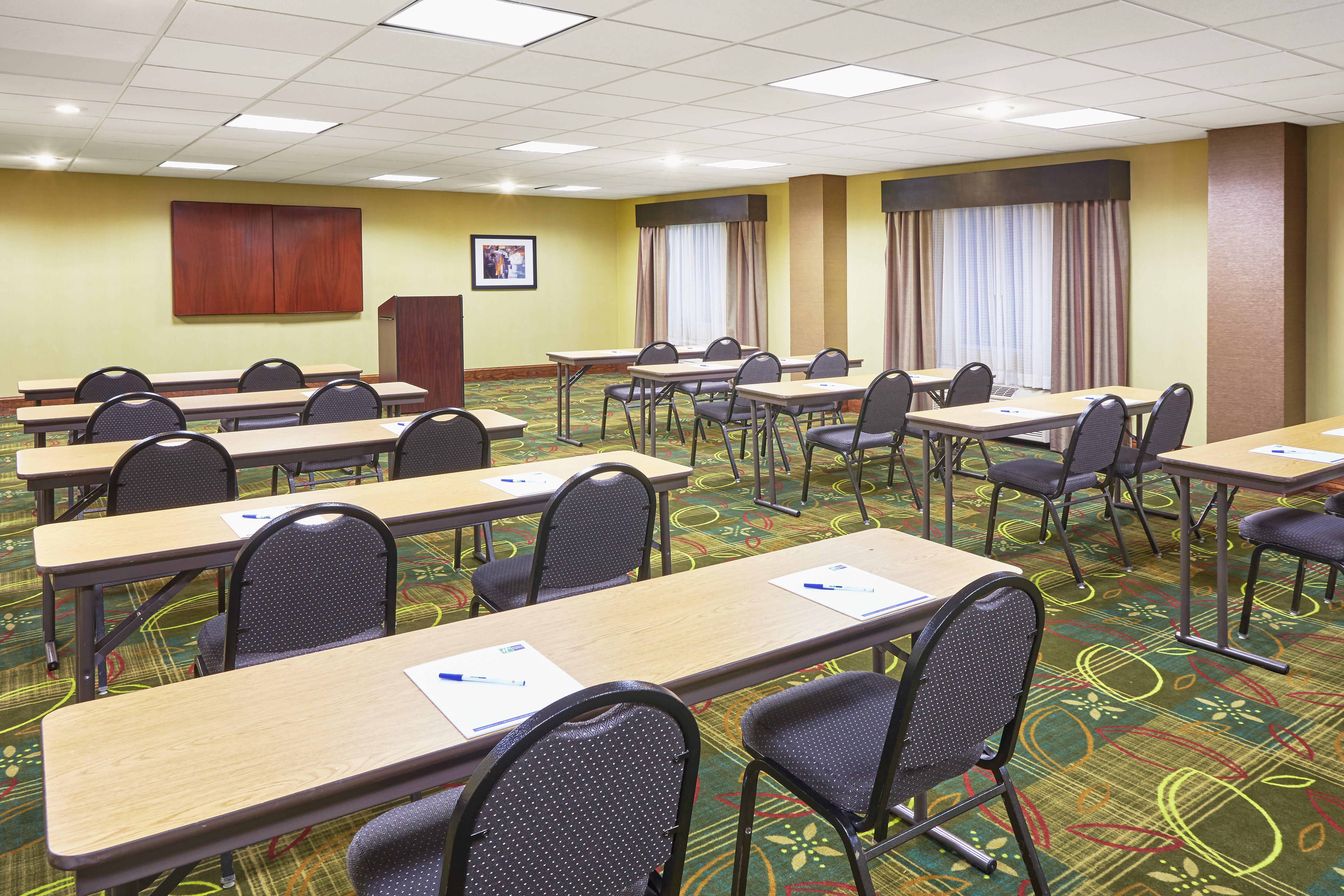 Holiday Inn Express Hotel & Suites Buford-Mall Of Georgia, An Ihg Hotel מראה חיצוני תמונה